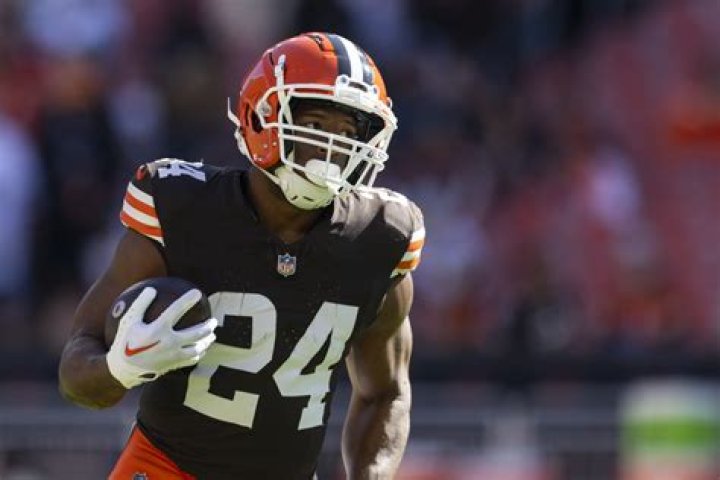
Nick Chubb’s injury update: Browns RB potentially avoided ACL tear, should be fit in 6-8 months 