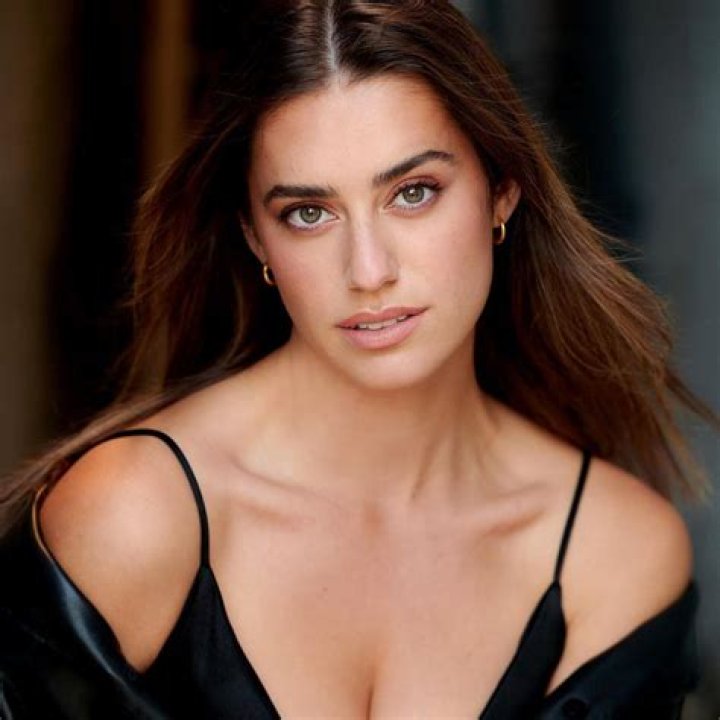 Paige Madison Evans Height, Weight, Net Worth, Age, Birthday, Wikipedia, Who, Nationality, Biography