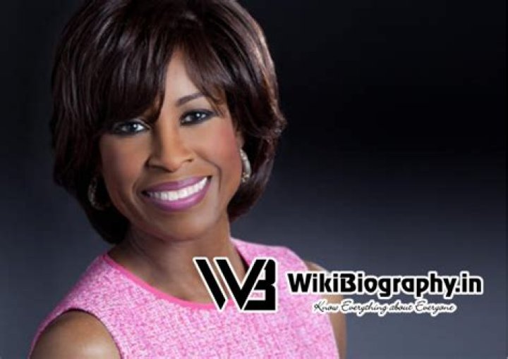 Pat Lawson Muse Height, Weight, Net Worth, Age, Birthday, Wikipedia, Who, Instagram, Biography