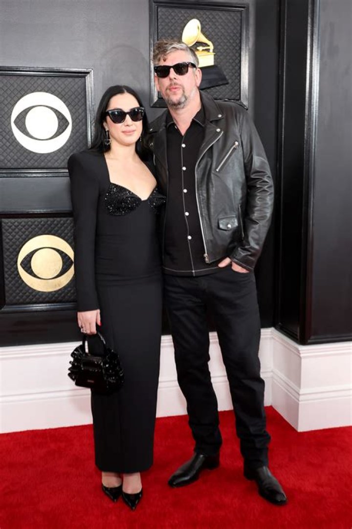
Patrick Carney’s Cheating Allegations, Michelle Branch Files Divorce From Husband 