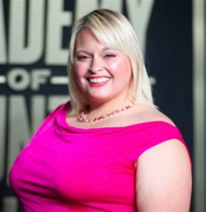 Pearl Cooley Height, Weight, Net Worth, Age, Birthday, Wikipedia, Who, Nationality, Biography