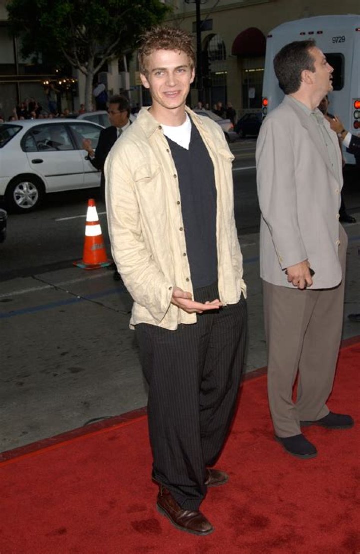 
Phil Christensen Height, Weight, Net Worth, Age, Birthday, Wikipedia, Who, Instagram, Biography 