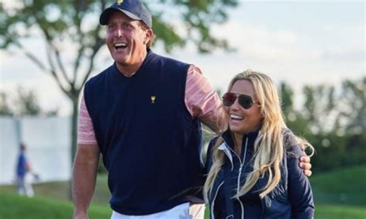 
Phil Mickelson Wife, Amy Mickelson and Kids 