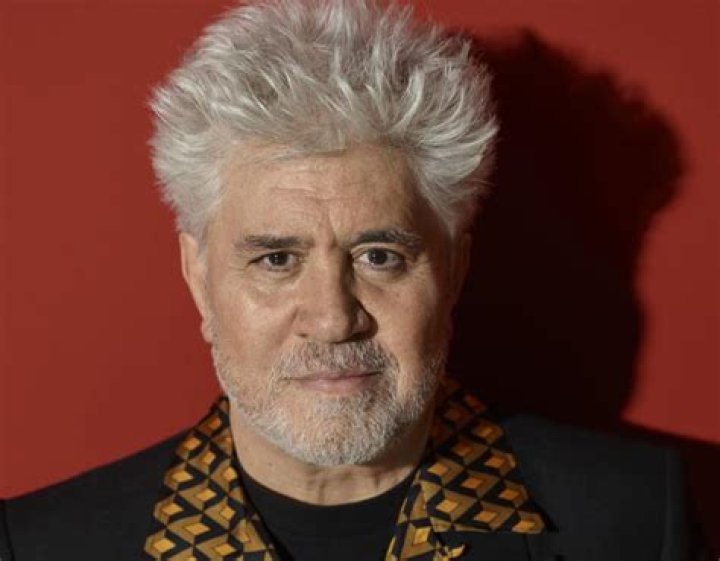 Robert Almodovar Height, Weight, Net Worth, Age, Birthday, Wikipedia, Who, Nationality, Biography
