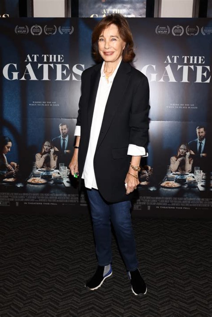 
Robyn Archer Height, Weight, Net Worth, Age, Birthday, Wikipedia, Who, Nationality, Biography 