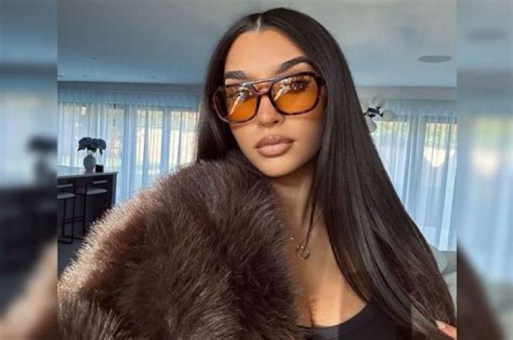 Saffie Khan Height, Weight, Net Worth, Age, Birthday, Wikipedia, Who, Nationality, Biography