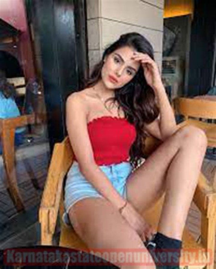 
Sapna Choudhary Height, Weight, Net Worth, Age, Birthday, Wikipedia, Who, Instagram, Biography 