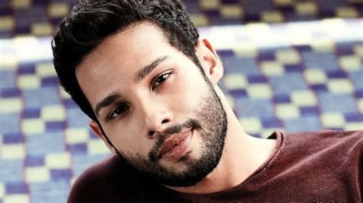 
Siddhant Chaturvedi Height, Weight, Net Worth, Age, Birthday, Wikipedia, Who, Instagram, Biography 