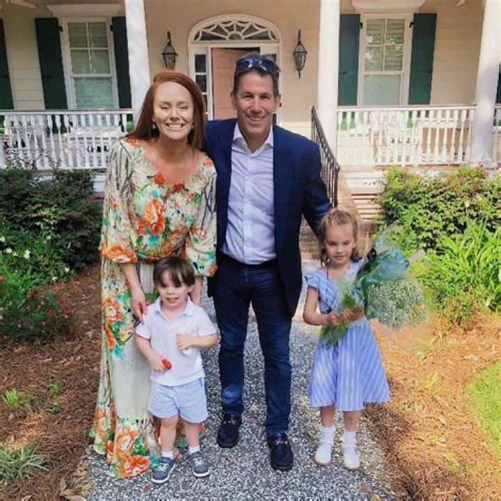 
Southern Charm Star Kathryn Dennis Family Life 