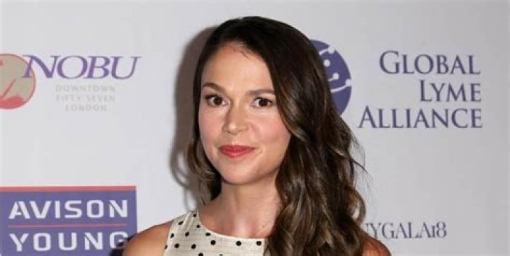 Sutton Foster Height, Weight, Net Worth, Age, Birthday, Wikipedia, Who, Nationality, Biography