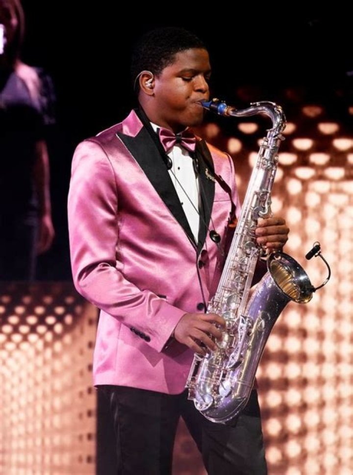 The 21-Year-Old Saxophonist Avery Dixon Won Golden Buzzer On AGT From Terry!