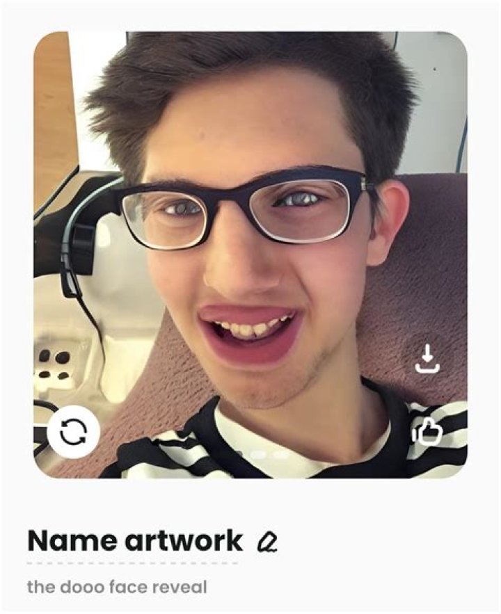 The Internet Reacts To TheDooo Face Reveal