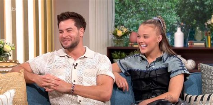 This Is How Chris Barnett Made A Net Worth of $800 Thousand