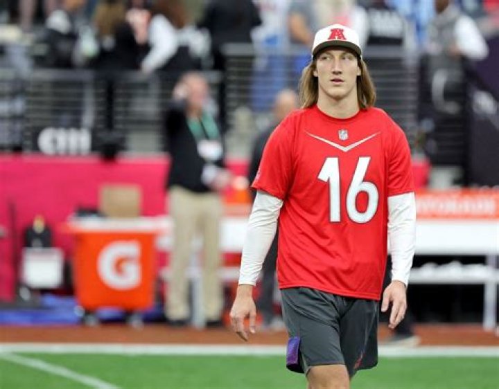 Trevor Lawrence Height, Weight, Net Worth, Age, Birthday, Wikipedia, Who, Nationality, Biography