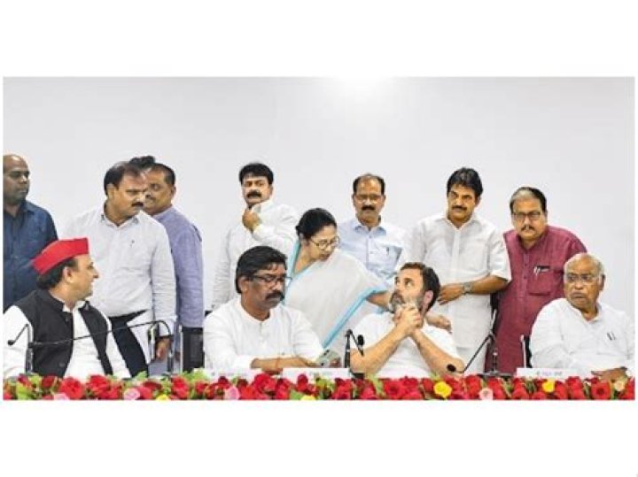 
Two municipal employees among 4 drunk men held in Patna 