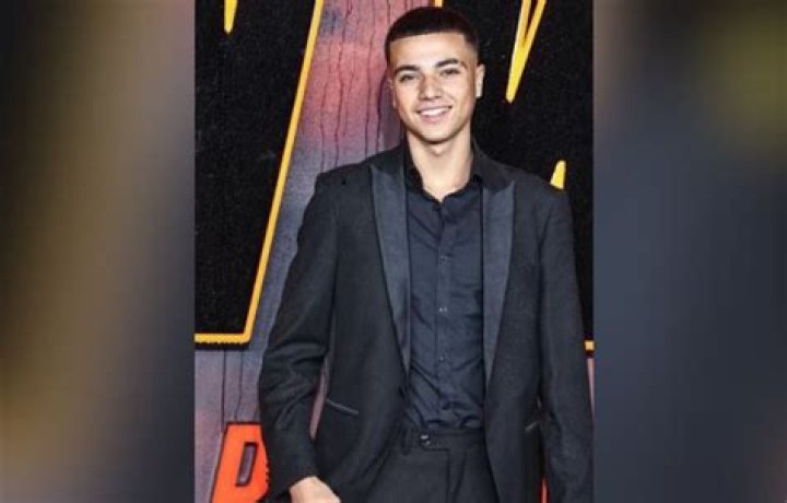 TyFontaine Height, Weight, Net Worth, Age, Birthday, Wikipedia, Who, Nationality, Biography