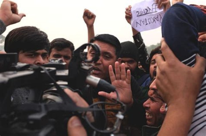 
What happened to Antonio de la Cruz? Mexican journalist’s daughter dies of gunshot wounds suffered in same attack that killed him 