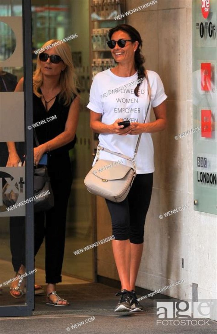 
What Happened To Gaby Roslin’s Face? Fans Are Worried About Her Health 