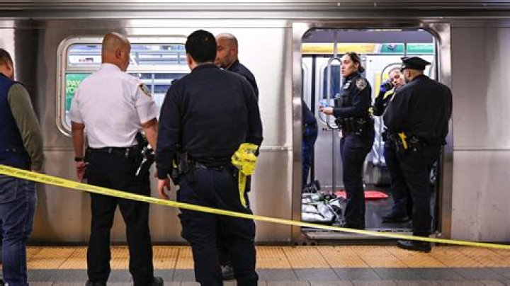 
What Happened To Lazard Intern? New York Subway Death Case Update 