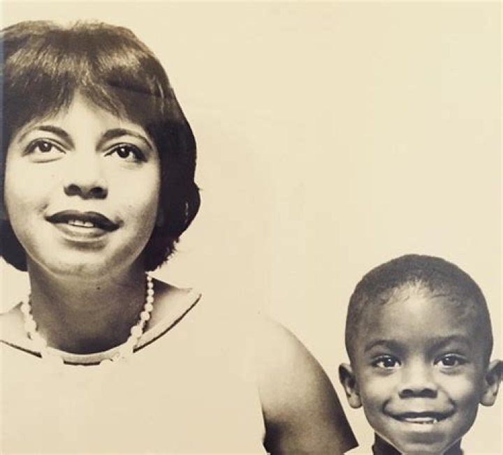 Who are Barrett Dosss Parents? Barrett Doss Biography, Parents Name, Nationality and More