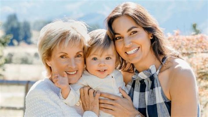 
Who Are Nadia Lim’s Parents? Meet Her Mother Julie & Father Ken Lim 