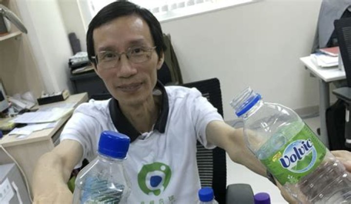 
Who is Chinese businessman Che Feng? 