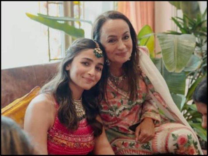 
Who is Gertrude Hoelzer? Meet Soni Razdan’s Mother 