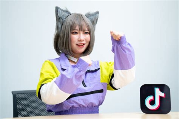 
Who Is Natuecoco On TikTok? Meet The Cosplayer On Instagram 