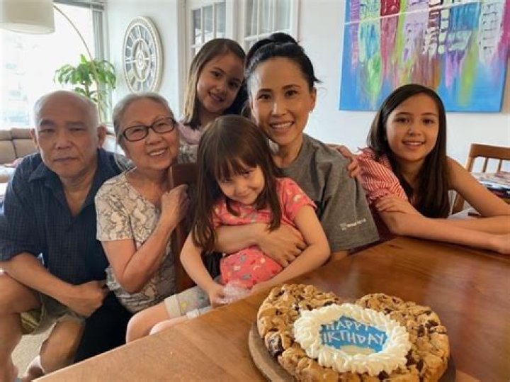 
Who Is Vicky Conway Husband? DCU Professor’s Children & Family 