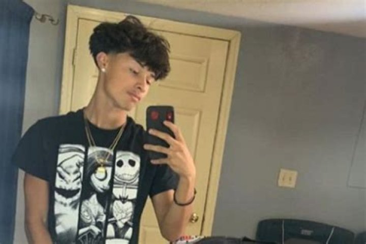 Who Is Youcantfindalex? TikTok Star Real Name, Family And Mugshot Details