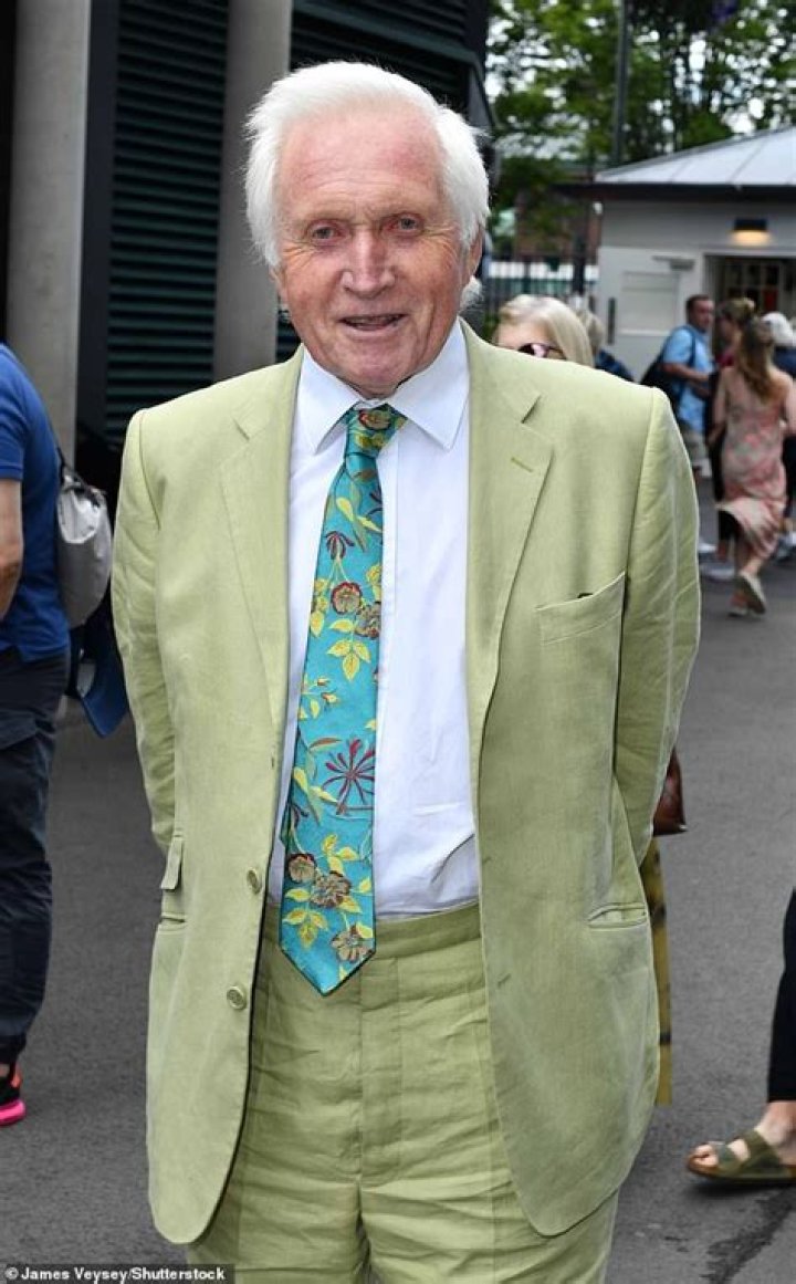 
Yes, Henry Dimbleby Is Related To David Dimbleby? British Businessman Family Details We Could Know 