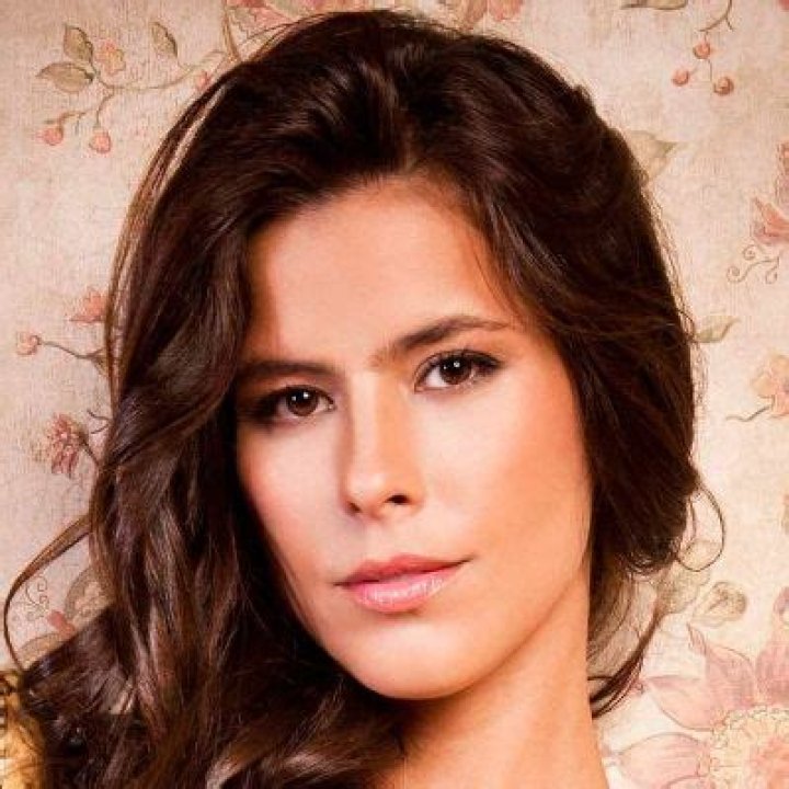 Zharick León Height, Weight, Net Worth, Age, Birthday, Wikipedia, Who, Instagram, Biography